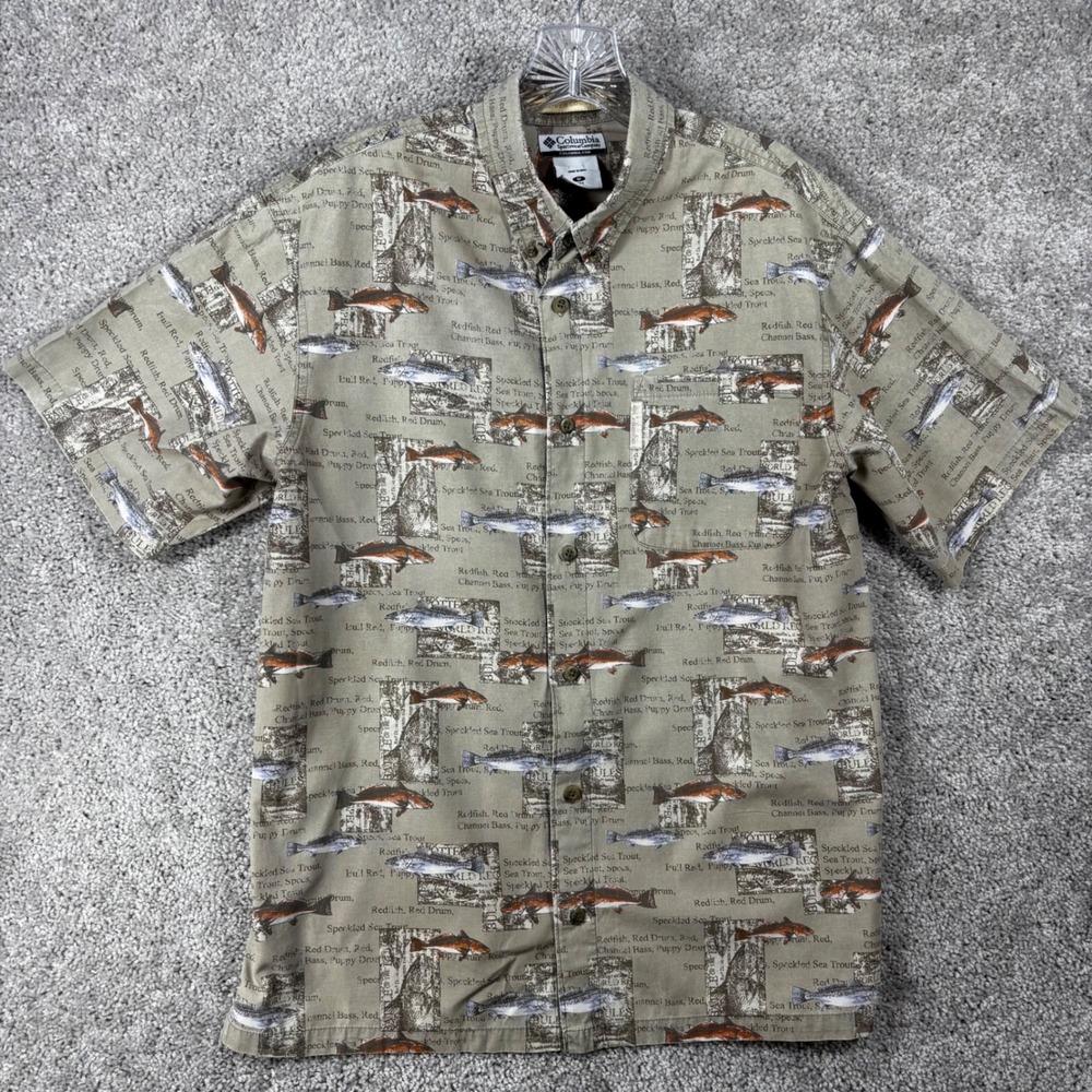 Columbia Mens M Fish Print Short Sleeve Button Down Shirt Khaki FM7207 PFG Style